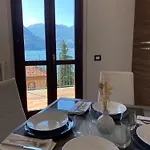 Regina アパート Dorio