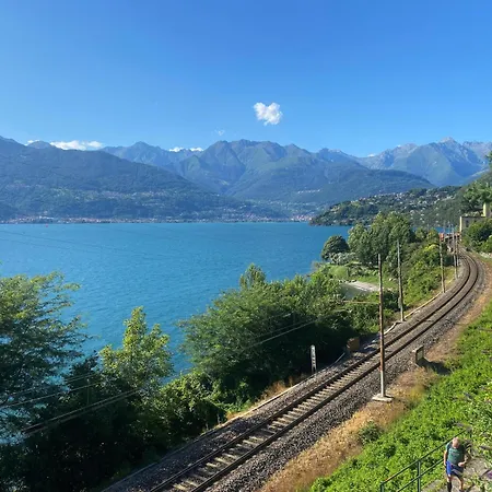 Regina アパート *